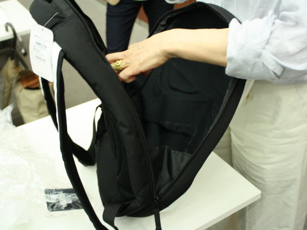 バッグパック全開