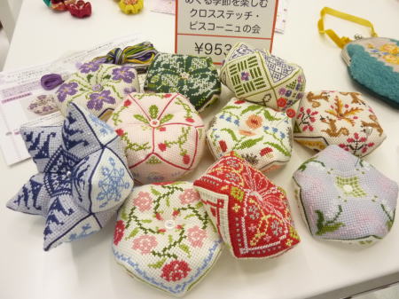クチュリエのクロスステッチのキット