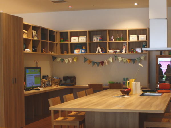 スタディーコーナー