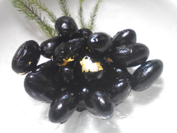 黒豆金箔飾り